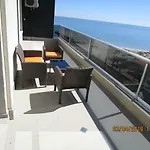 синият залив * ポモリエ