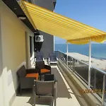 アパート синият залив *