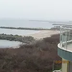 синият залив ポモリエ