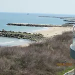 синият залив * ポモリエ