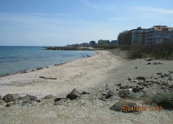 синият залив Поморие