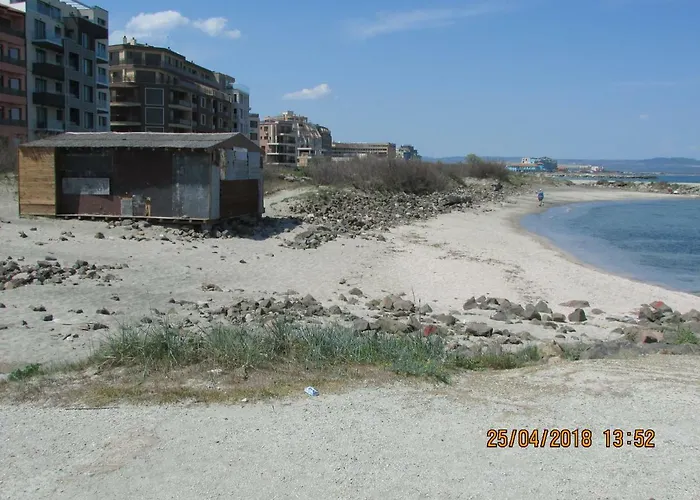 синият залив Апартаменты Поморие