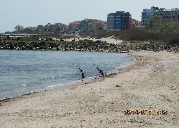 синият залив Апартаменты Поморие